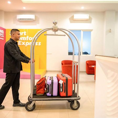 Midtown Xpress Sampit - Kalimantan Tengah Exterior foto