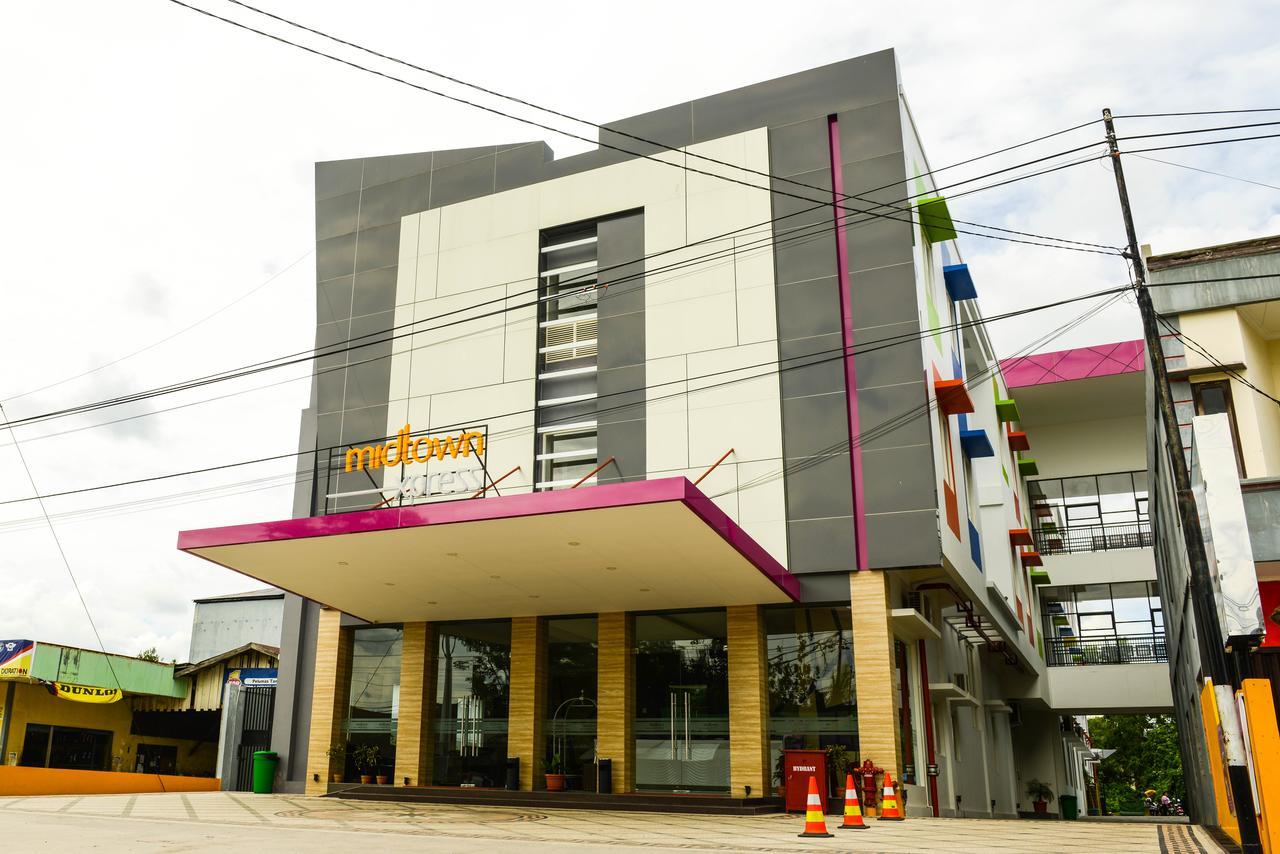 Midtown Xpress Sampit - Kalimantan Tengah Exterior foto