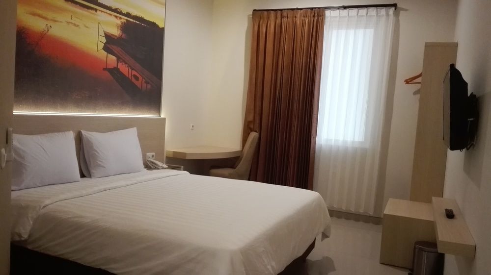 Midtown Xpress Sampit - Kalimantan Tengah Exterior foto