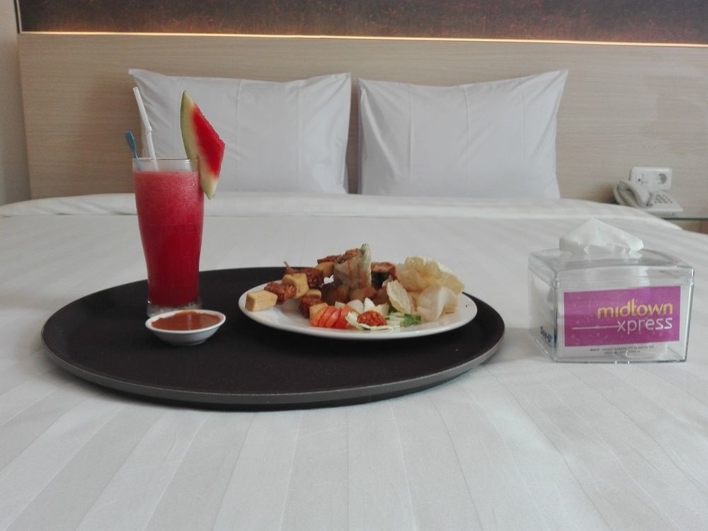 Midtown Xpress Sampit - Kalimantan Tengah Exterior foto